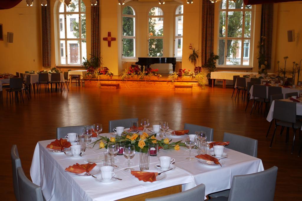 Pension Zur Wartburg Gorlitz Bagian luar foto