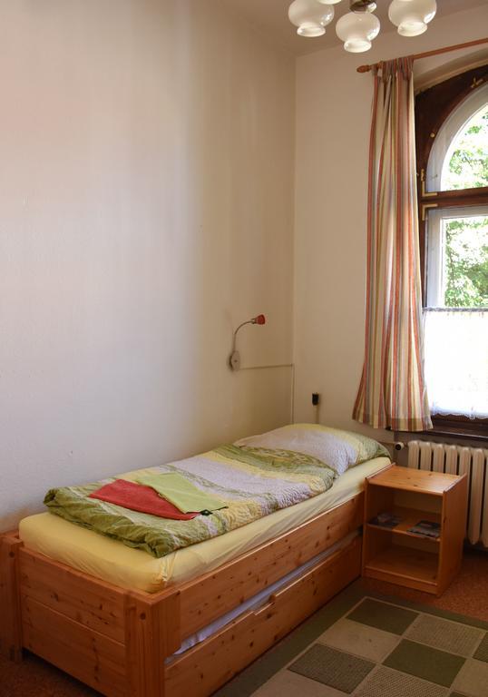 Pension Zur Wartburg Gorlitz Bagian luar foto