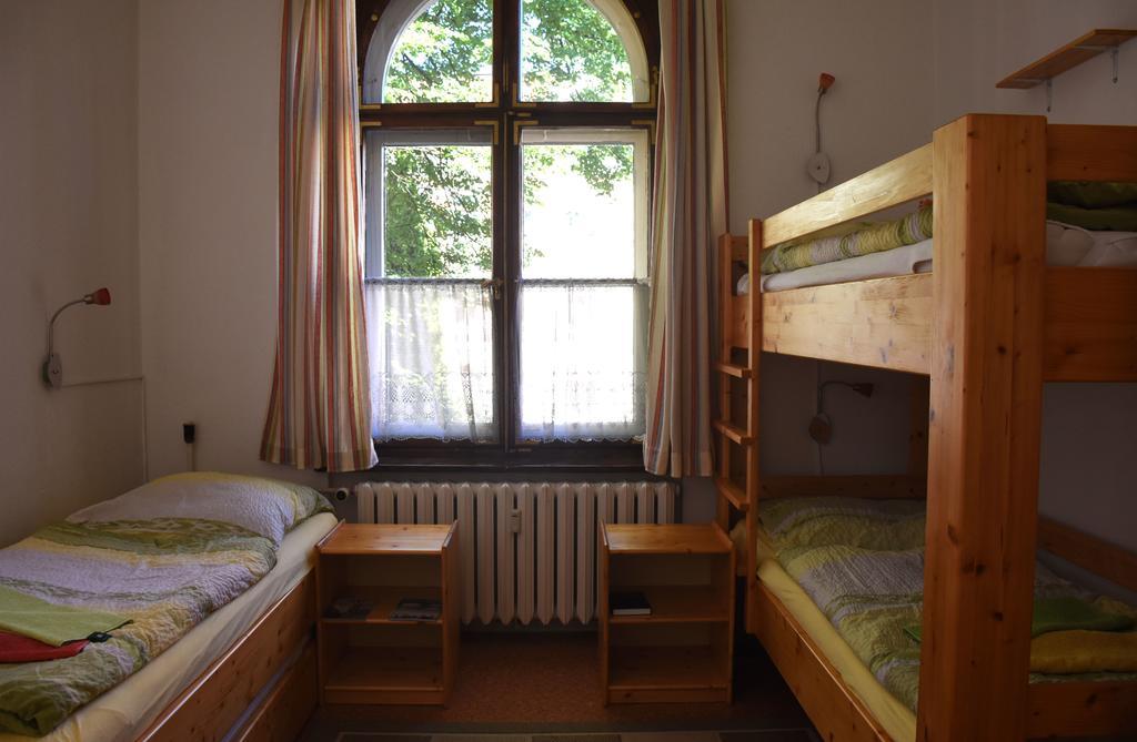 Pension Zur Wartburg Gorlitz Bagian luar foto