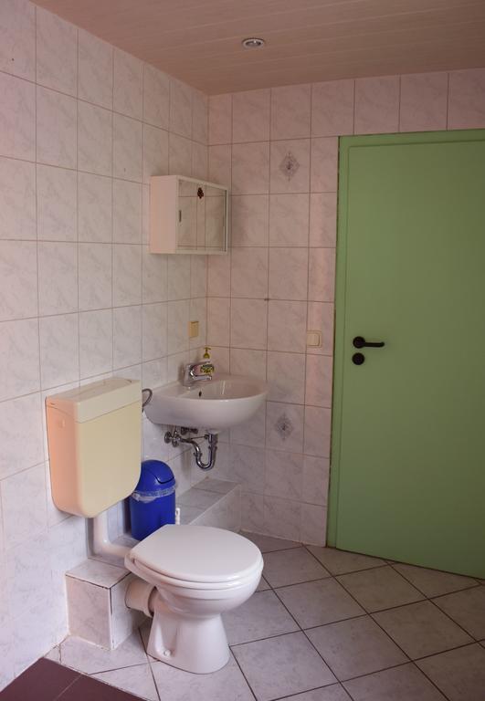 Pension Zur Wartburg Gorlitz Bagian luar foto